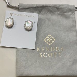 Kendra Scott studs